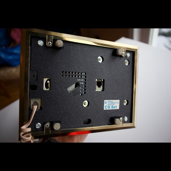 Fun old phone - Picture 5 of 8